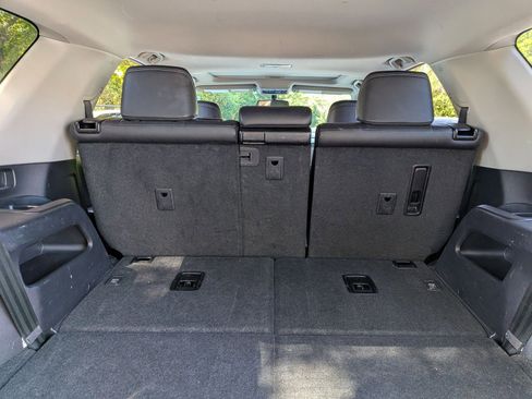 Used 2018 Toyota 4Runner Limited image 10