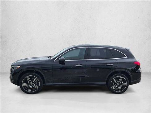 Certified 2026 Mercedes-Benz GLC 300 image 9
