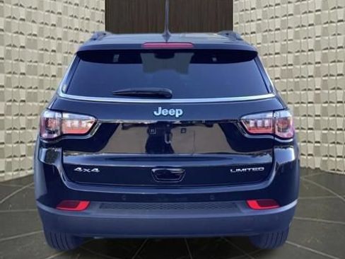 Used 2025 Jeep Compass Limited AWD/4WD image 5