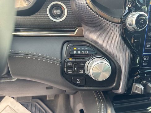 Used 2020 RAM 1500 Limited image 16