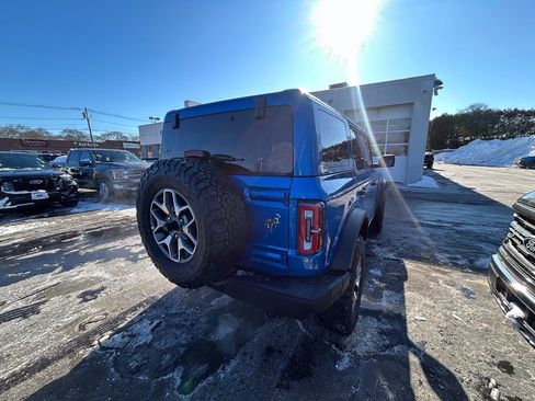 Certified 2025 Ford Bronco Badlands image 8