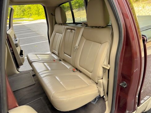 Used 2010 Ford F150 Lariat AWD/4WD image 24