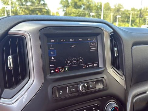 Used 2023 Chevrolet Silverado 1500 W/T RWD image 15