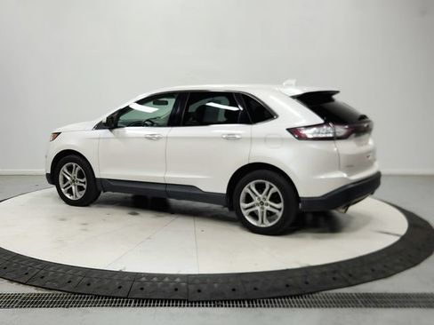 Used 2017 Ford Edge Titanium w/ Technology Package FWD image 6