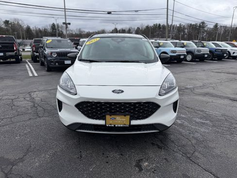 Certified 2022 Ford Escape SE w/ Convenience Package image 10