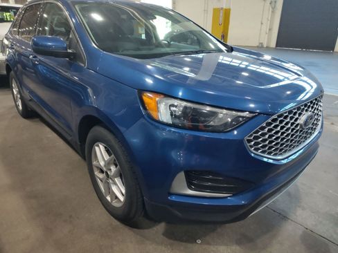 Used 2024 Ford Edge SEL AWD/4WD image 4