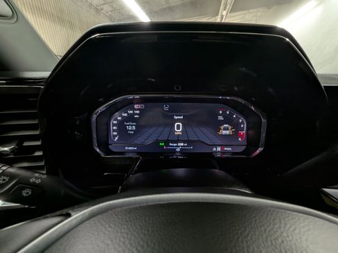 Used 2024 GMC Sierra 2500 SLT w/ SLT Premium Package image 20