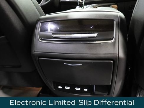 Used 2021 Cadillac Escalade Sport Platinum w/ LPO, ONYX Package AWD/4WD image 22