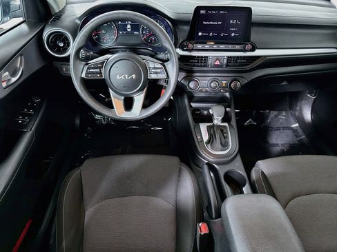 Used 2024 Kia Forte LXS FWD image 17