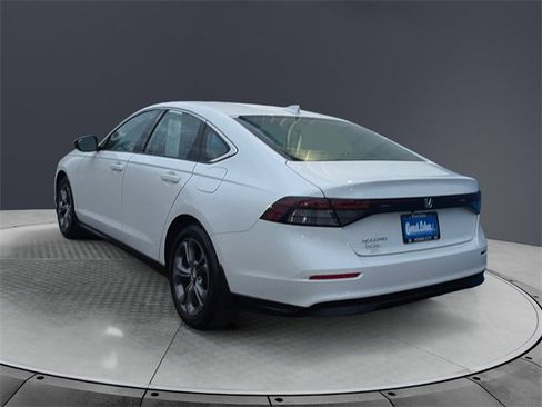 Certified 2024 Honda Accord EX image 3