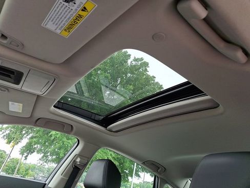 Used 2024 Honda Accord Touring image 16