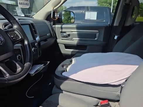 Used 2016 RAM 3500 Big Horn AWD/4WD image 5