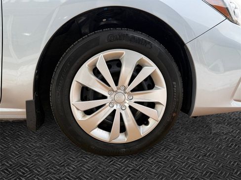 Used 2019 Subaru Impreza 2.0i image 11