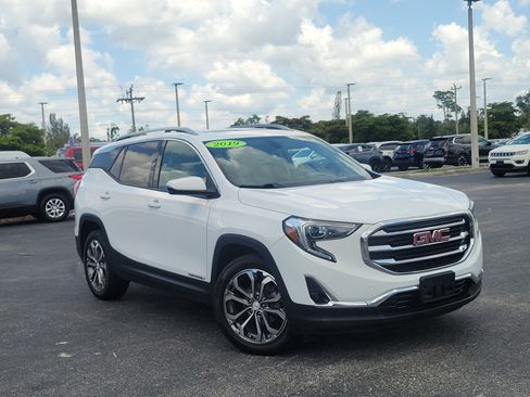 Used 2019 GMC Terrain SLT w/ Preferred Package FWD image 1