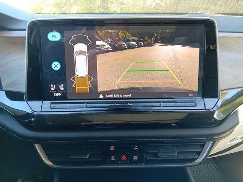 Used 2025 Volkswagen Atlas SE w/ Panoramic Sunroof Package image 21