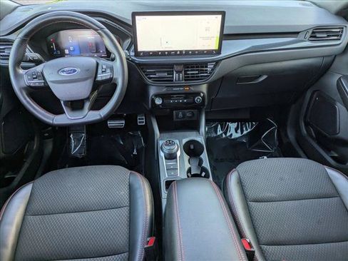Used 2024 Ford Escape ST-Line w/ Tech Pack #1 FWD image 17