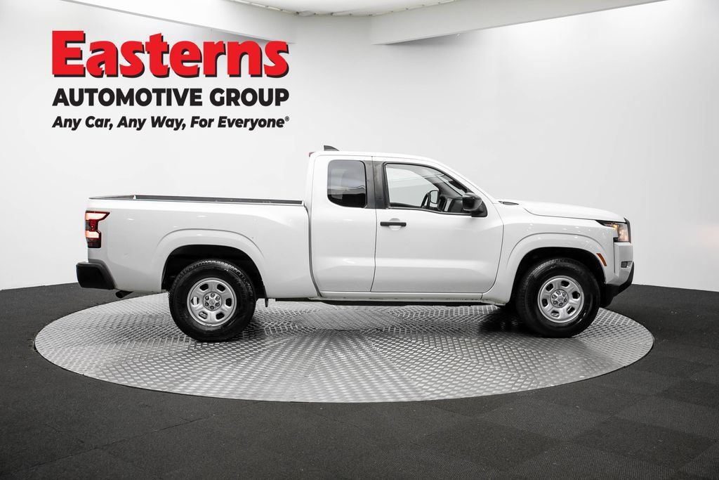 Used 2022 Nissan Frontier S RWD image 6