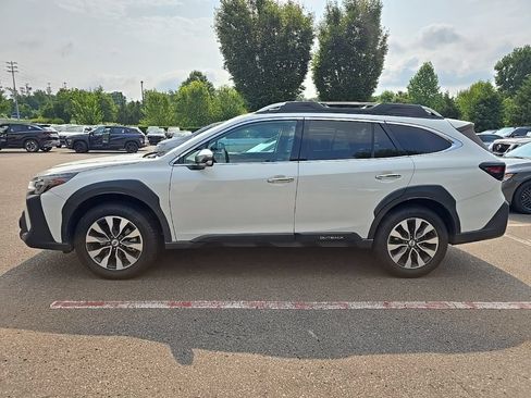 Used 2023 Subaru Outback Touring XT AWD/4WD image 5