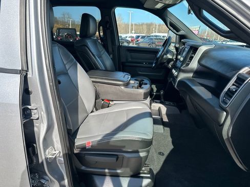 Used 2024 RAM 3500 Tradesman w/ Chrome Appearance Group image 29