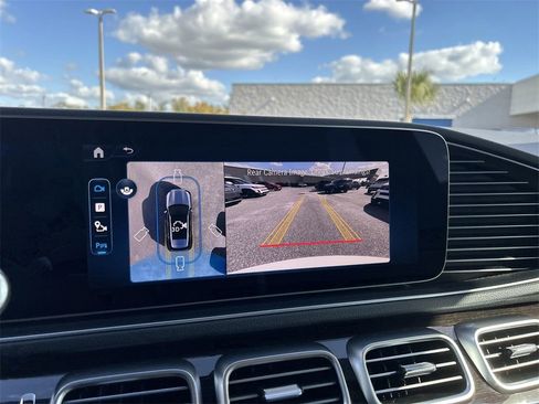 Used 2025 Mercedes-Benz GLE 350 4MATIC image 6