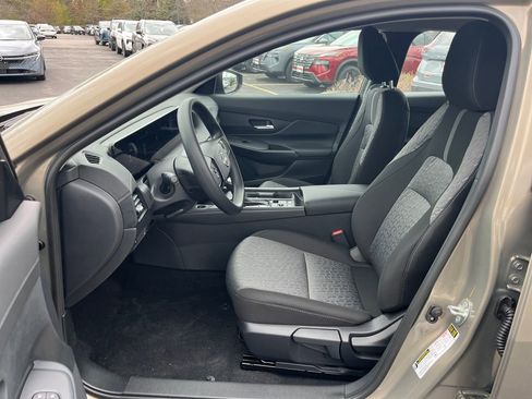 New 2026 Nissan Sentra SV w/ Floor Mat Package FWD image 13