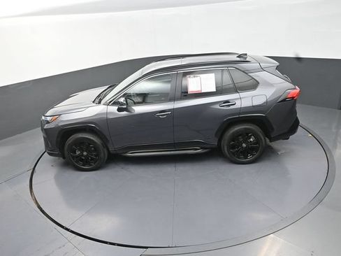 Used 2025 Toyota RAV4 XSE w/ Weather Package AWD/4WD image 26