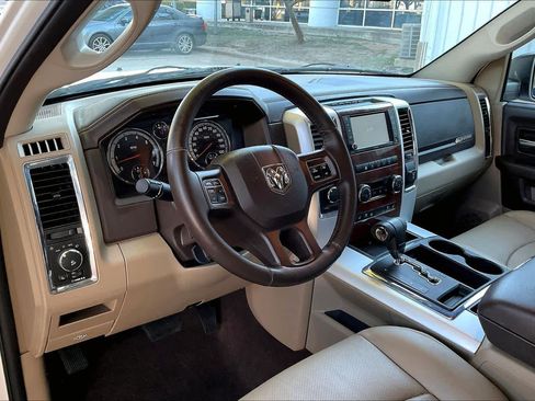 Used 2012 RAM 1500 Laramie w/ Protection Group image 15
