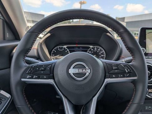 Used 2025 Nissan Sentra SR w/ Midnight Edition image 25