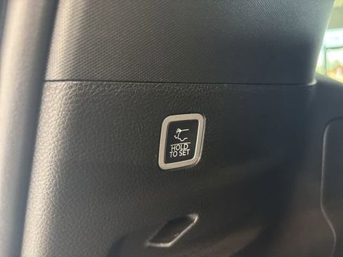 New 2026 Jeep Grand Wagoneer L Limited AWD/4WD image 10