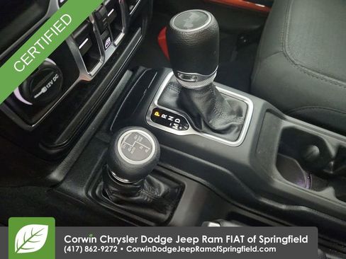 Used 2023 Jeep Wrangler Unlimited w/ 8.4" Radio Group AWD/4WD image 27