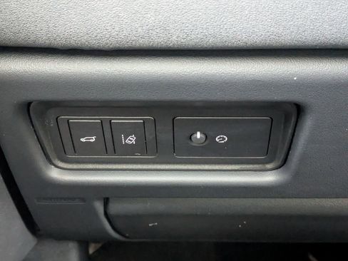 Used 2019 Land Rover Range Rover Evoque HSE image 18