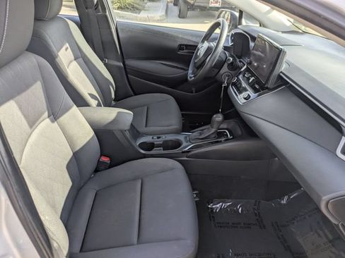 Used 2024 Toyota Corolla LE FWD image 29
