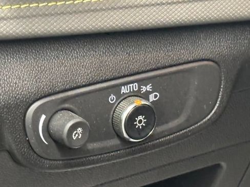 Used 2025 Chevrolet TrailBlazer ACTIV w/ Convenience Package FWD image 22