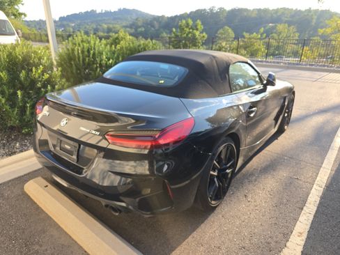 Used 2020 BMW Z4 sDrive30i w/ Premium Package RWD image 2