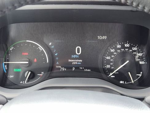 New 2026 Toyota Sienna XLE image 13