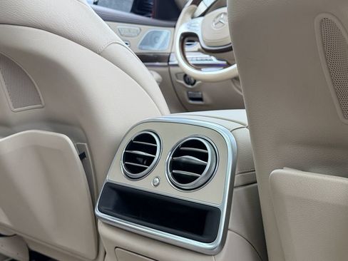 Used 2016 Mercedes-Benz S 550 Sedan image 33