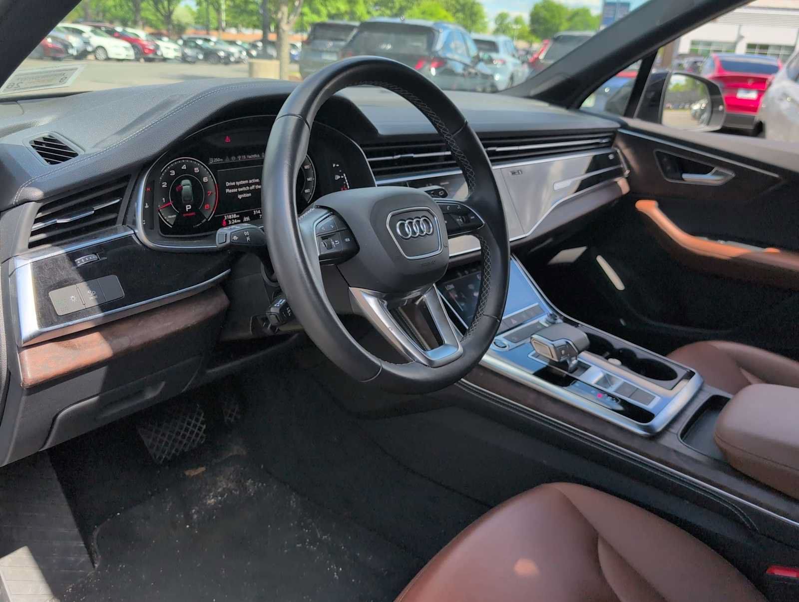 Used 2025 Audi Q7 3.0T Premium Plus AWD/4WD image 10