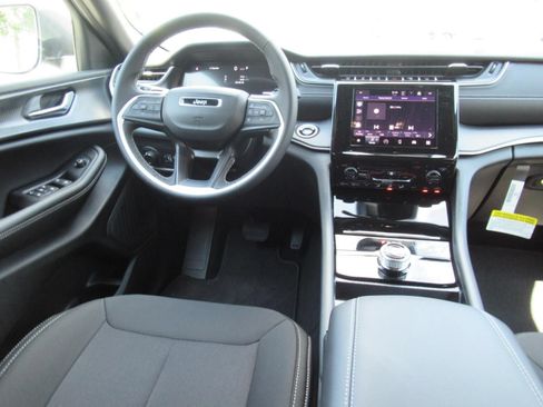 New 2026 Jeep Grand Cherokee Laredo w/ MOPAR Finishing Package RWD image 13