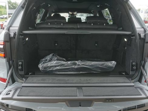 New 2027 BMW X7 xDrive40i w/ M Sport Package AWD/4WD image 6
