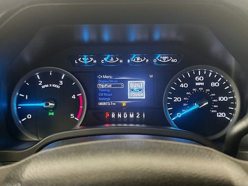 Used 2017 Ford F350 XLT w/ Camper Package image 9