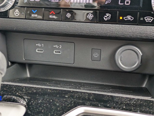 New 2026 Mitsubishi Outlander SEL AWD/4WD image 32