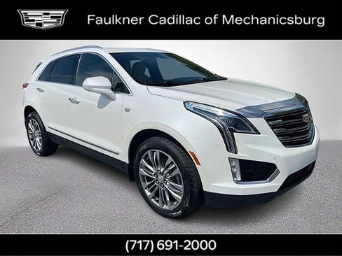 Used 2017 Cadillac XT5 Premium Luxury AWD/4WD image 3