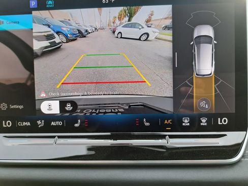 New 2026 Volkswagen Tiguan SE R-Line image 10