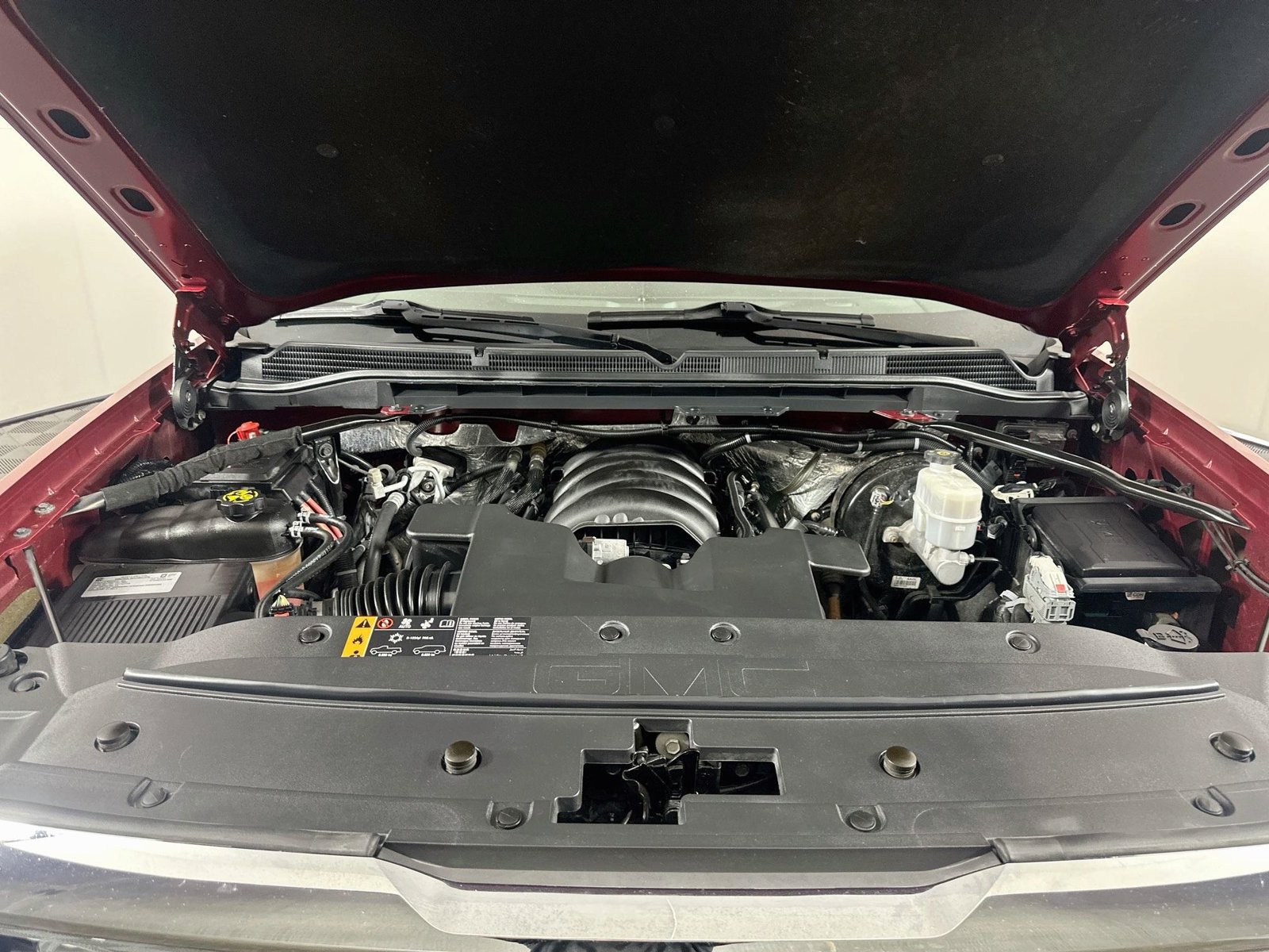 Used 2018 GMC Sierra 1500 SLT AWD/4WD image 28