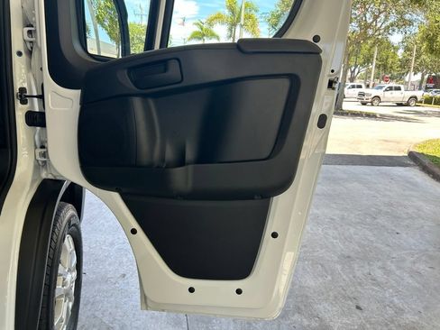 Used 2025 RAM ProMaster 1500 w/ Quick Order Package 22G SLT FWD image 23