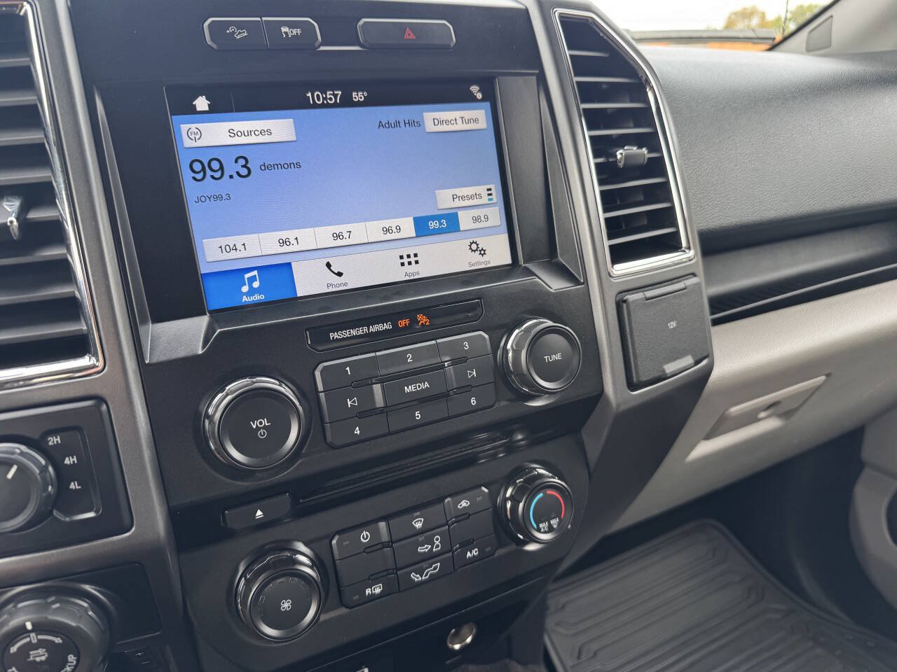 Used 2016 Ford F150 XLT w/ Equipment Group 301A Mid AWD/4WD image 12