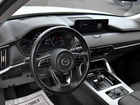 Used 2024 MAZDA CX-90 3.3 Turbo w/ Preferred Plus image 16