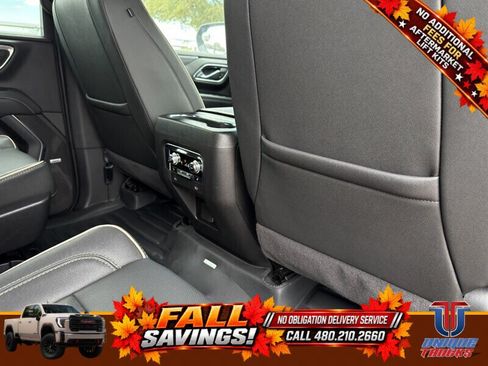 Used 2024 GMC Yukon XL SLT w/ SLT Luxury Package AWD/4WD image 24