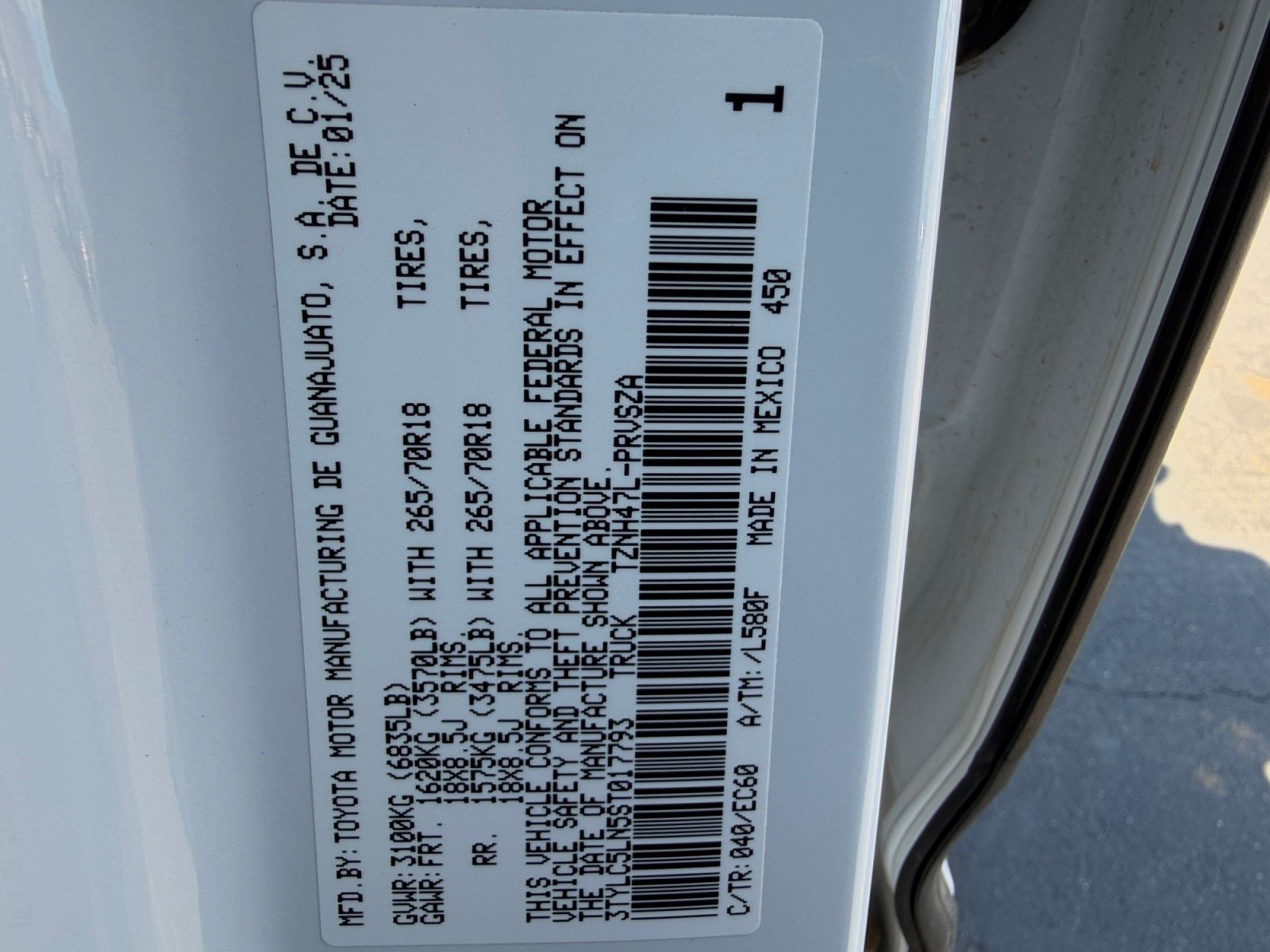Certified 2025 Toyota Tacoma 4x4 Double Cab Hybrid image 31