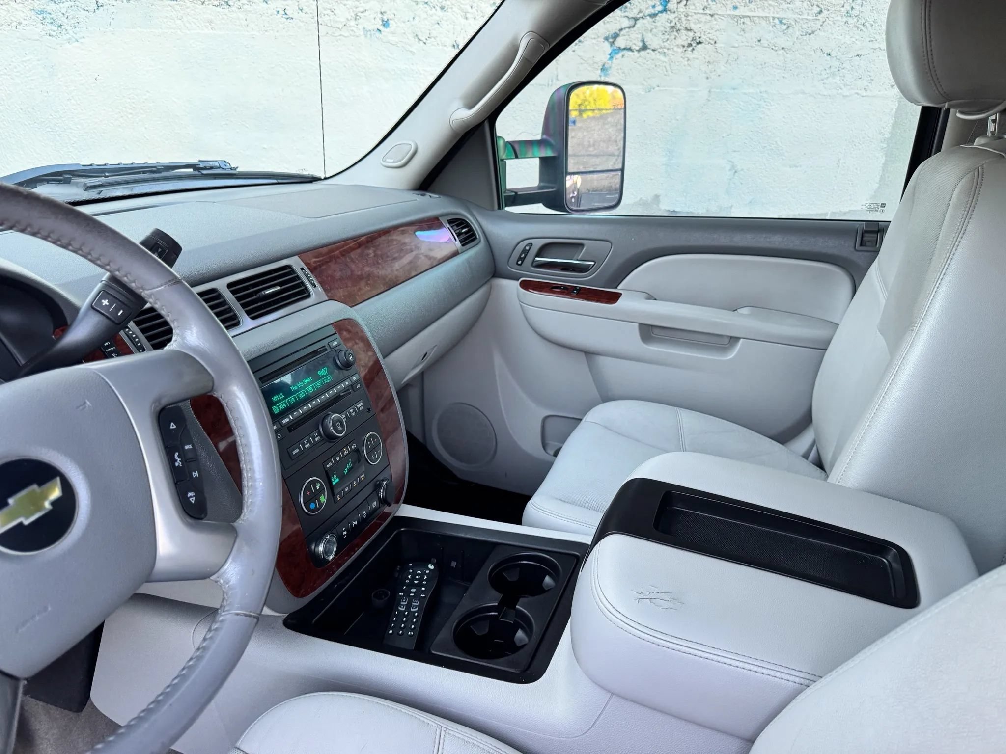 Used 2012 Chevrolet Silverado 2500 LTZ w/ LTZ Plus Package AWD/4WD image 13